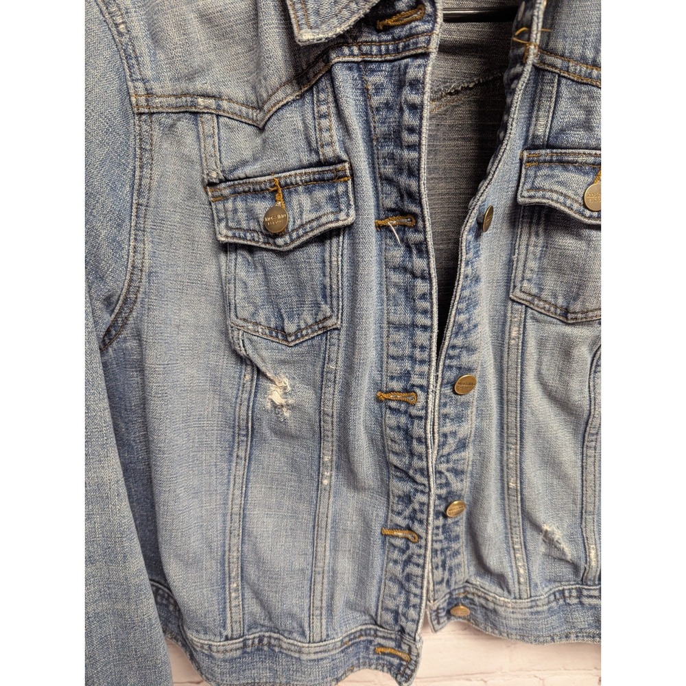 Mossimo Denim Women's Distressed Jean Jacket 18W Medium Wash EUC 039 - Picture 2 of 8